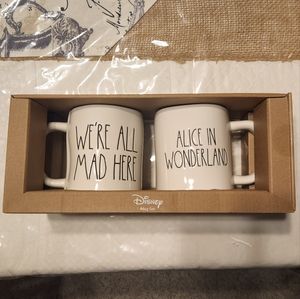 Rae Dunn Alice in Wonderland Mug Set